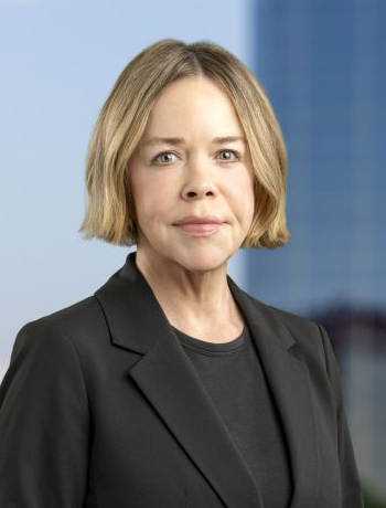 Portrait of Shelley Fleisch-Djurica